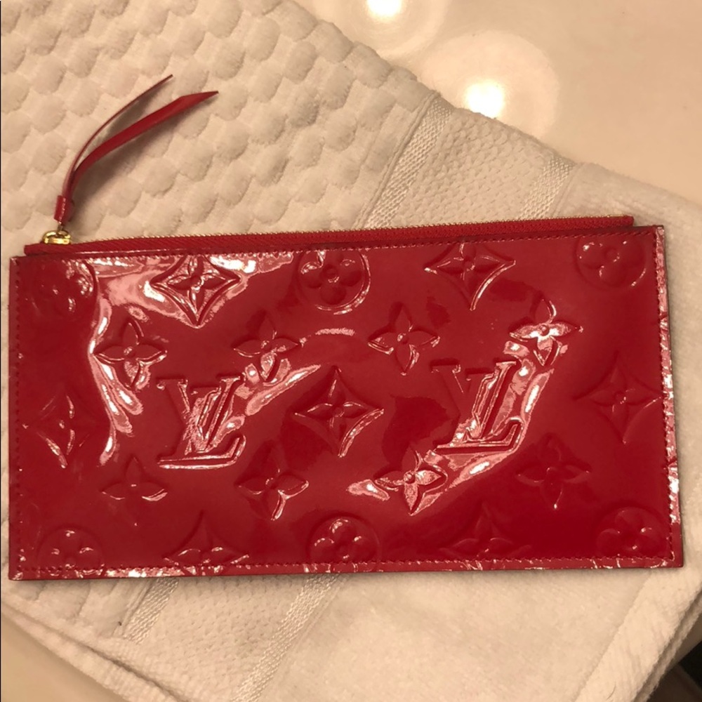 Louis vuitton coin wallet